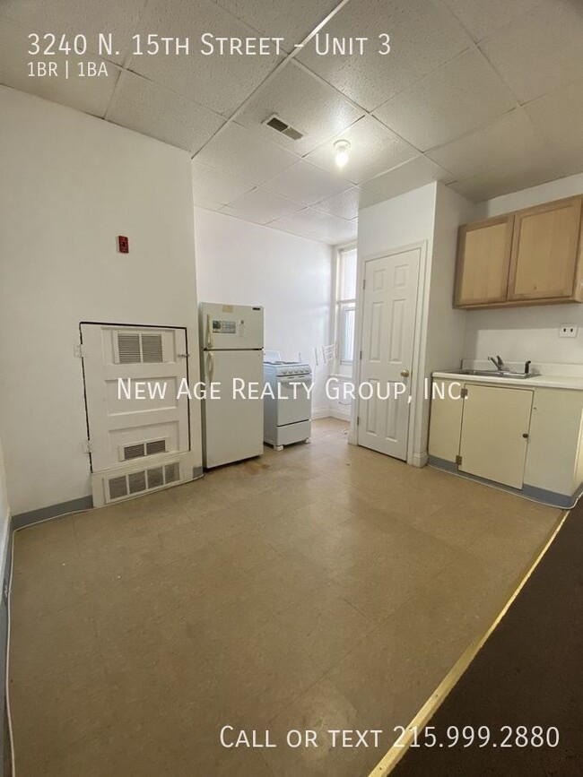 Foto del edificio - Spacious apartment available in North Philly!