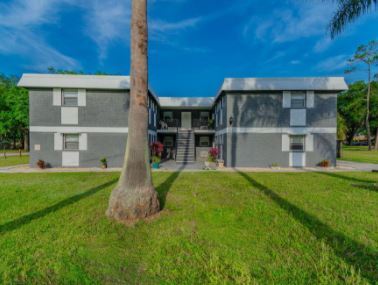Building Photo - 2210 Thonotosassa Rd