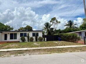 Building Photo - 3421 NW 177th Terrace
