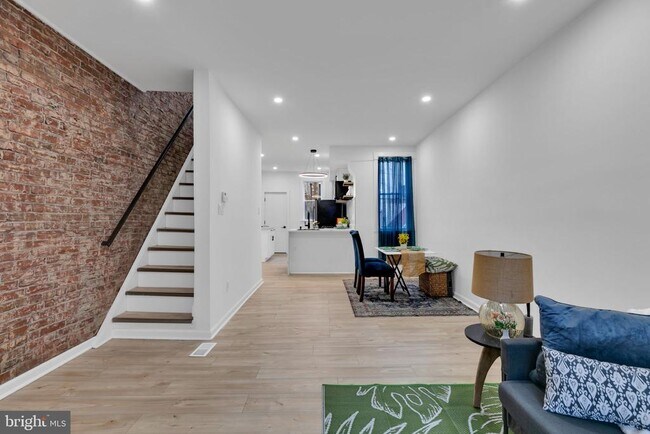 Foto del edificio - 3352 Amber St