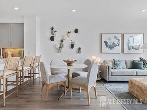 Building Photo - 2000 Schindler Dr