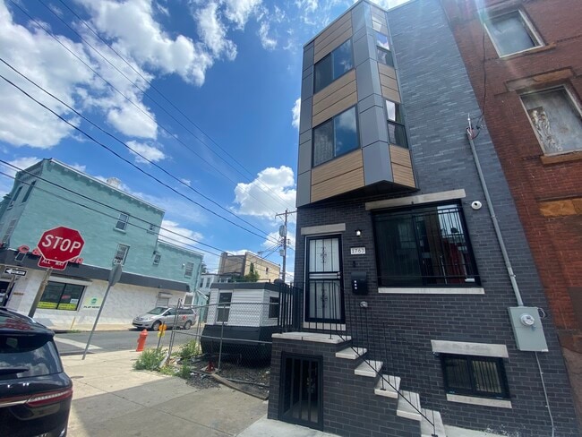 Building Photo - 1763 N 27th St