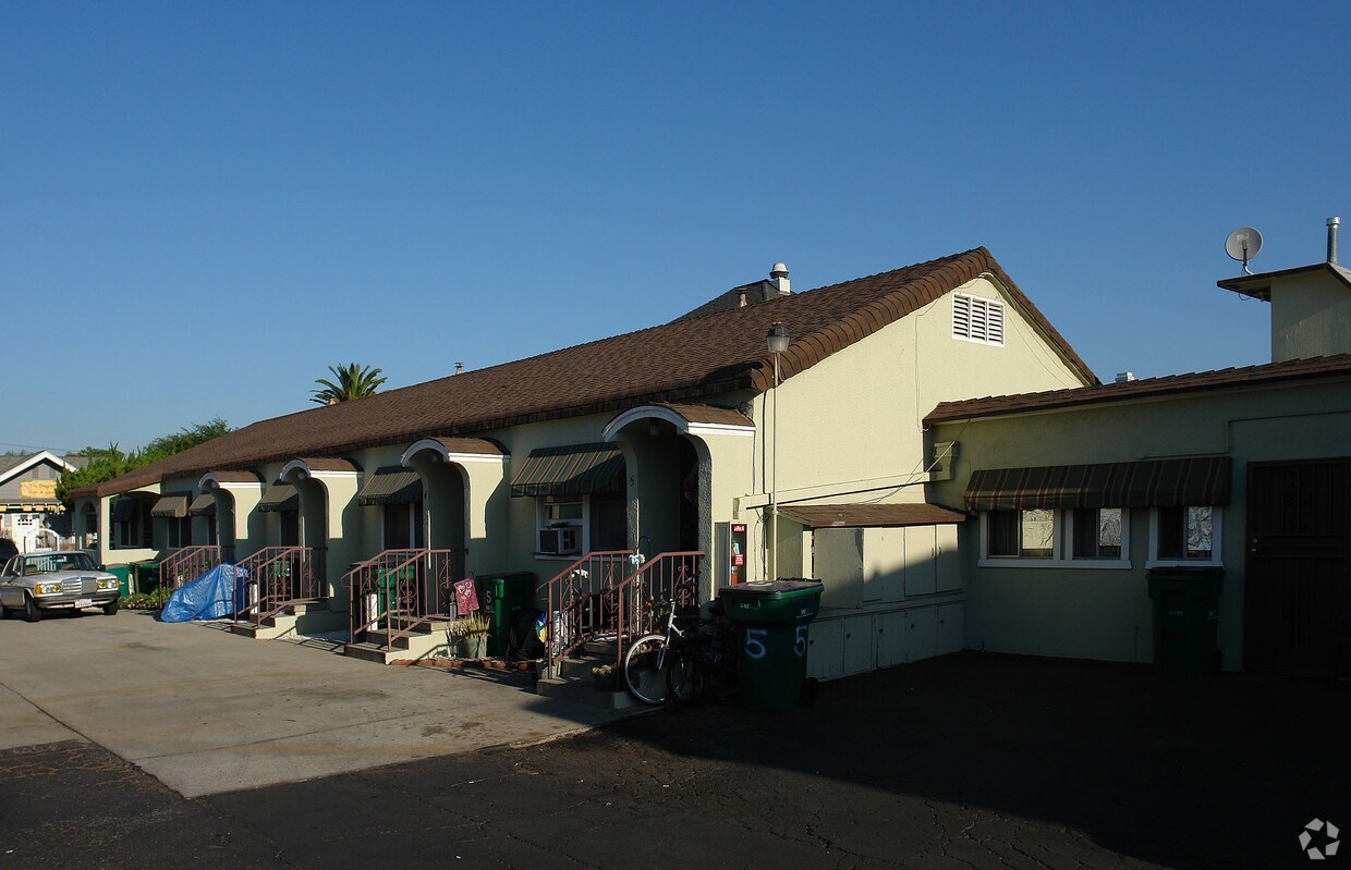 Building Photo - 253 N Glassell St