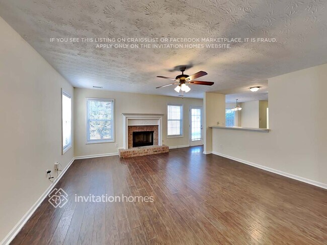 Foto del edificio - 1529 Hillary Cove Ct