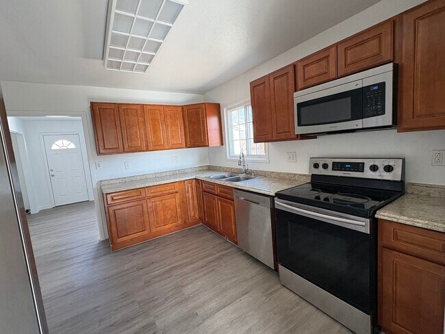 Foto del edificio - 1314 Richards Ave