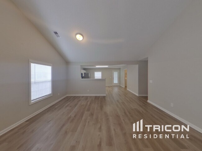 Building Photo - 268 Fox Squirrel Cir