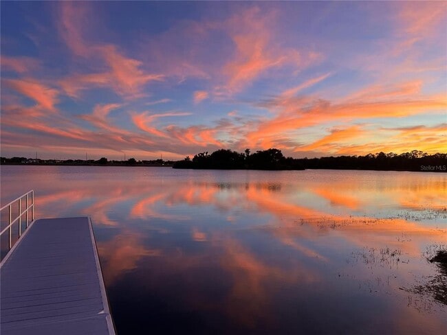 Building Photo - 3049 Ella Wy