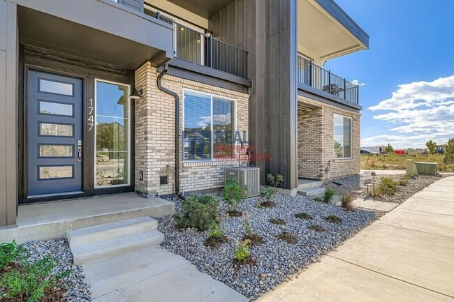 Photo - 1747 Peak Lp Townhome