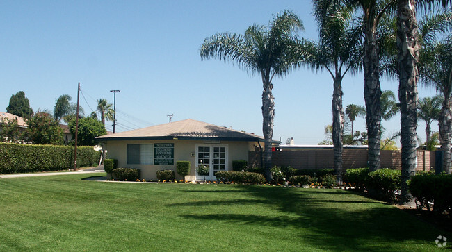 Building Photo - Oceanaire Apartment Homes