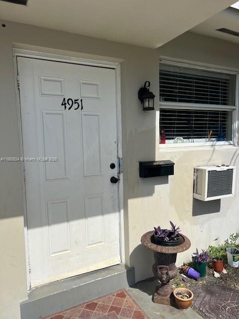 Foto del edificio - 4951 SW 26th Ave