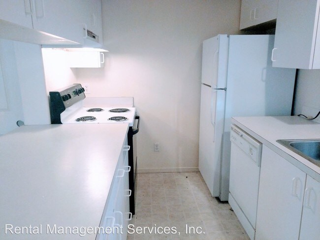 Foto del edificio - 12212-12216 SE Salmon St