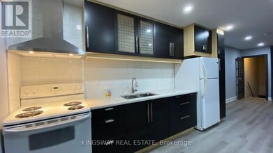 Building Photo - 769A The Queensway