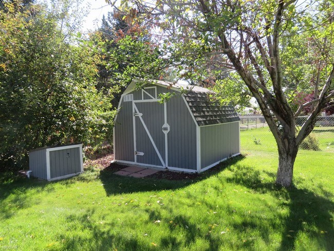 Building Photo - 4 br, 3 bath House - 2303 41st Street West
