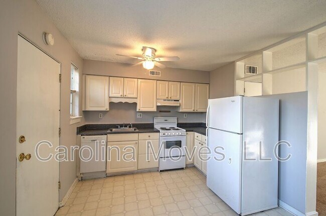 Building Photo - 41 Faris Cir