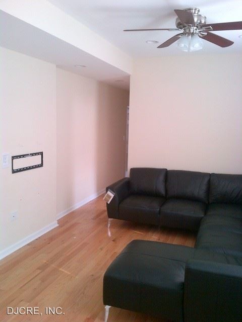 Foto del edificio - 1300 W Ritner St