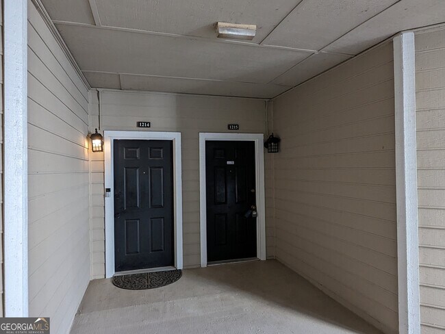 Foto del edificio - 1250 Parkwood Cir SE