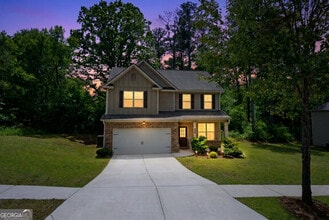 Building Photo - 214 Patriots Wy