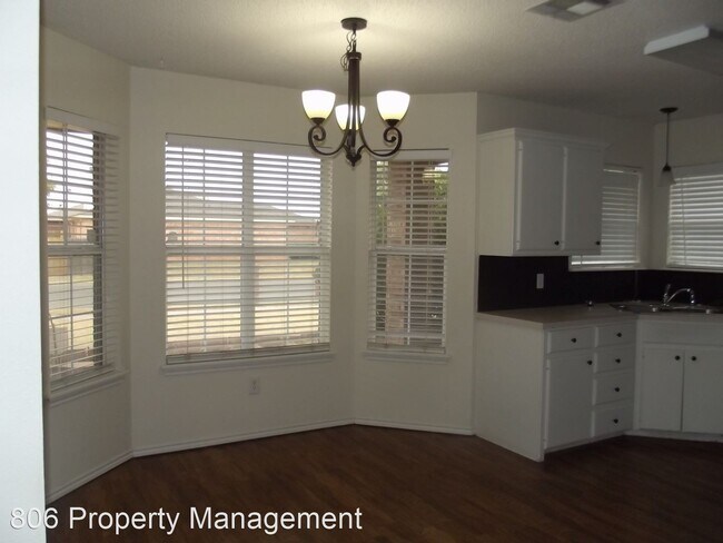 Foto del edificio - 3 br, 2 bath House - 8007 Red Springs Ave