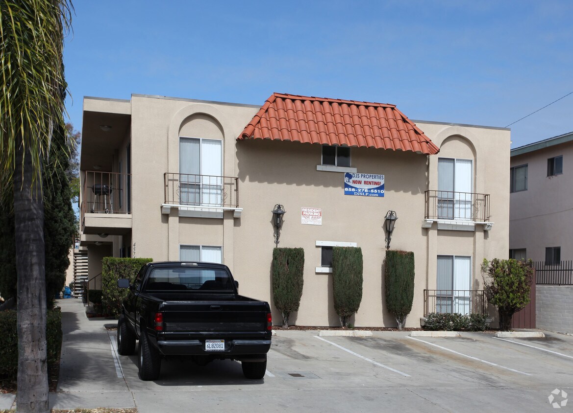 Building Photo - 4574 39th St