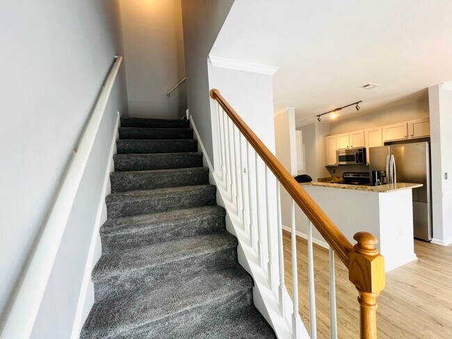 Kitchen /Upstairs Stairwell - 1732 Pryor Rd SW