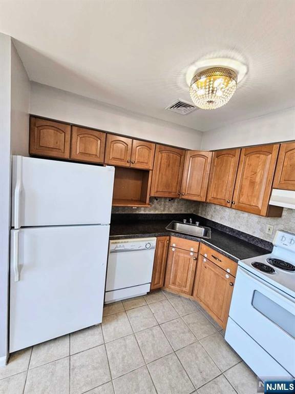 Foto del edificio - 308-310-310 Passaic Ave