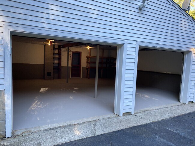 Foto del edificio - 3 br, 1.5 bath House - 509 County Rd