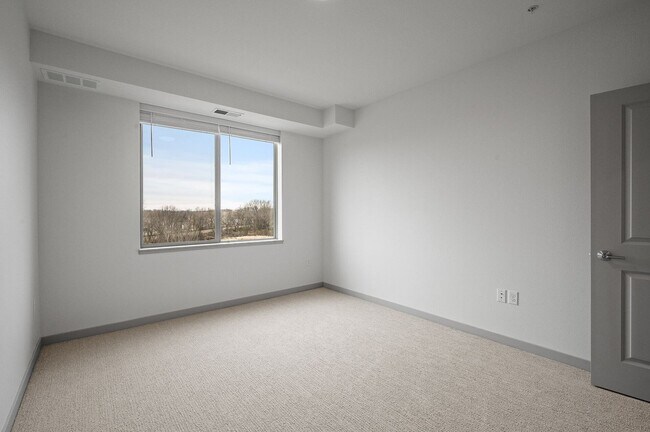 Interior Photo - Fenview Flats