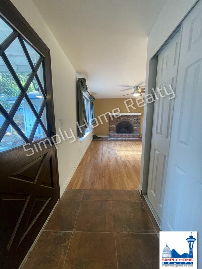 Foto del edificio - Private Cul-de-Sac Gem with Spacious Backyard!