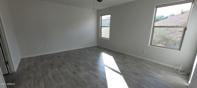 Building Photo - 640 Vista Del Rio Ct