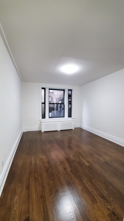 Primary Photo - 159 W 72nd St