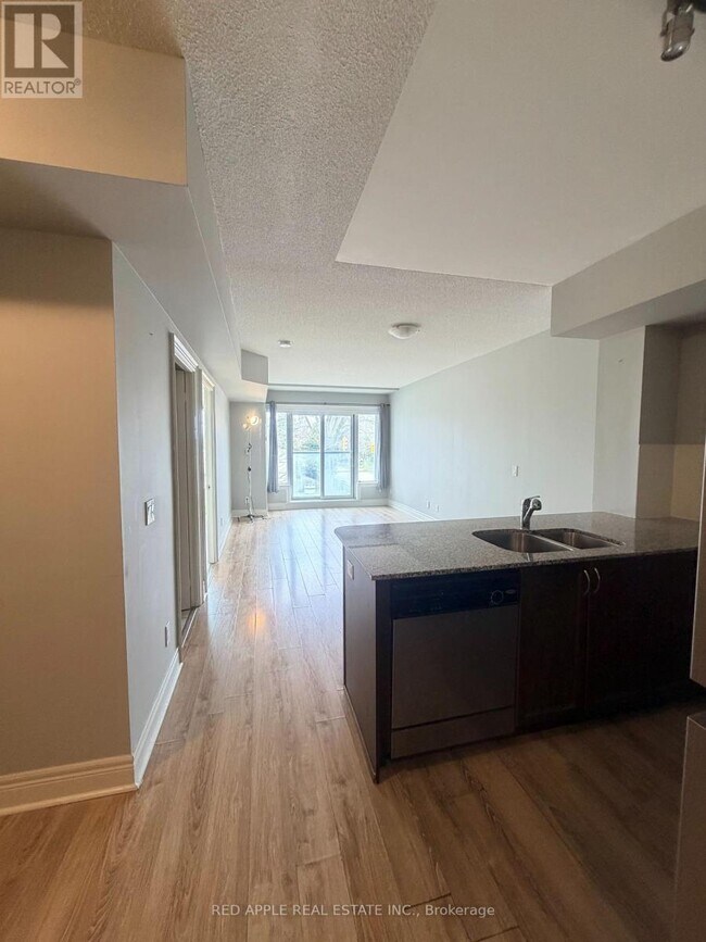 Photo du bâtiment - 701 Sheppard Ave W