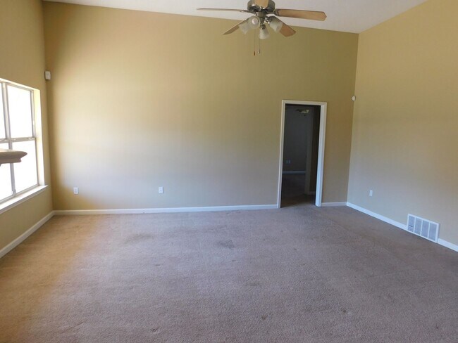 Building Photo - 9214 William Paul, Olive Branch