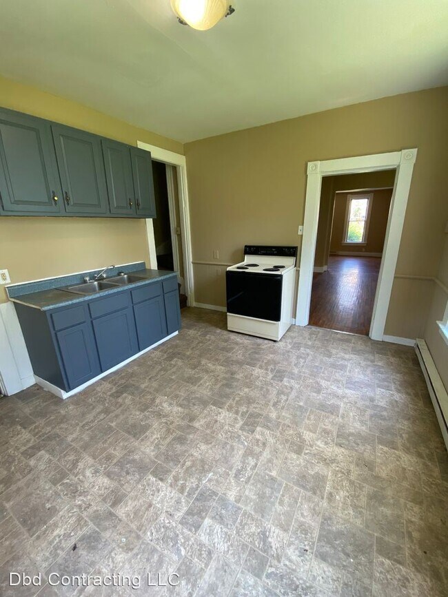 Building Photo - 4 br, 2 bath House - 1311 Swinney Ave