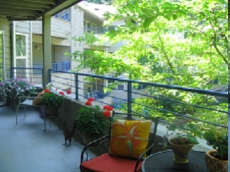 Balcony photo - Silver Glen Cooperative Apartments