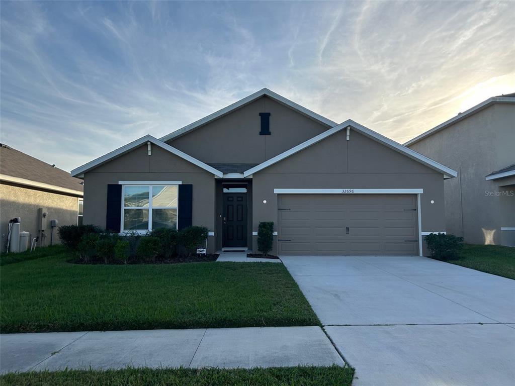 32696 Pez Landing Ln, Zephyrhills, FL 33543 House Rental in