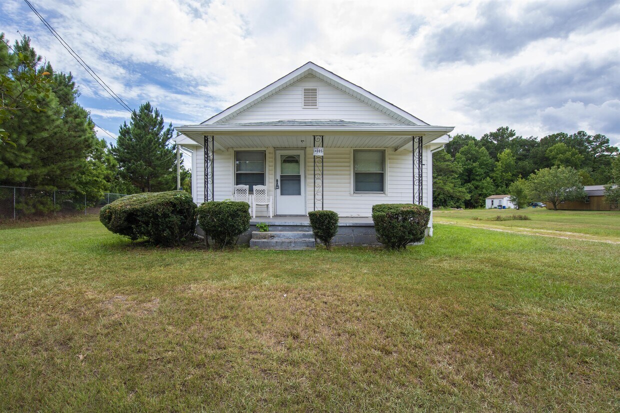 4005 Tryon Rd, Raleigh, NC 27606 House Rental in Raleigh, NC