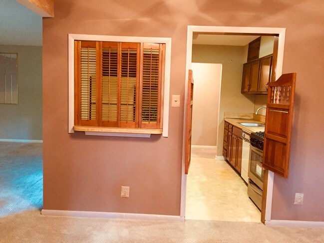 Foto del edificio - 131 Echelon Rd