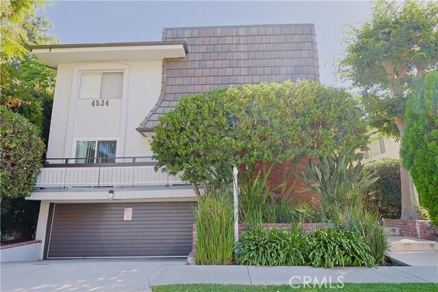 Foto principal - 4534 Vista Del Monte Ave