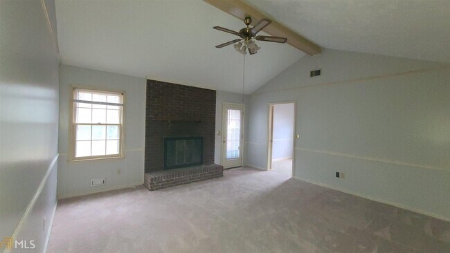 Building Photo - 2847 White Chapel Dr