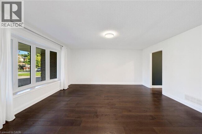 Building Photo - 2246 Orchard Rd