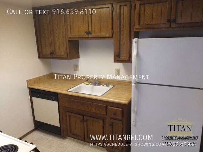 Foto del edificio - Rosemont 2bed/1ba Duplex Available!  -Mana...