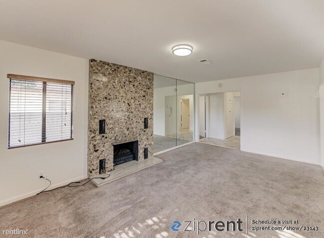 Foto del edificio - 3 br, 1 bath Triplex - 425 East Hermosa St...