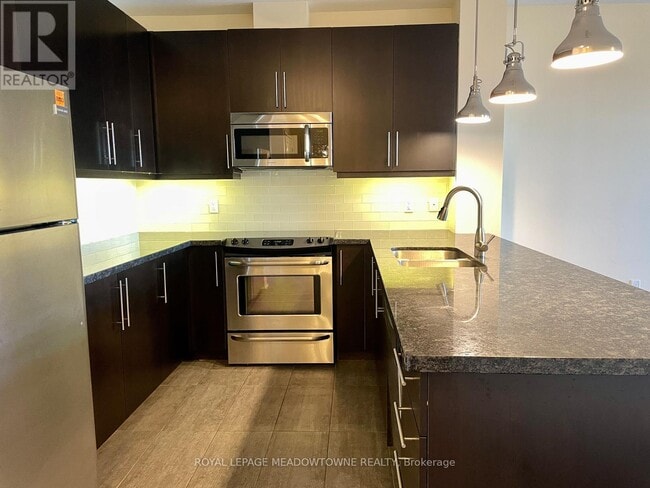 Photo du bâtiment - 33 Whitmer St