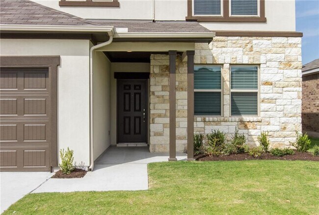 Foto del edificio - 3821 Soft Shore Ln