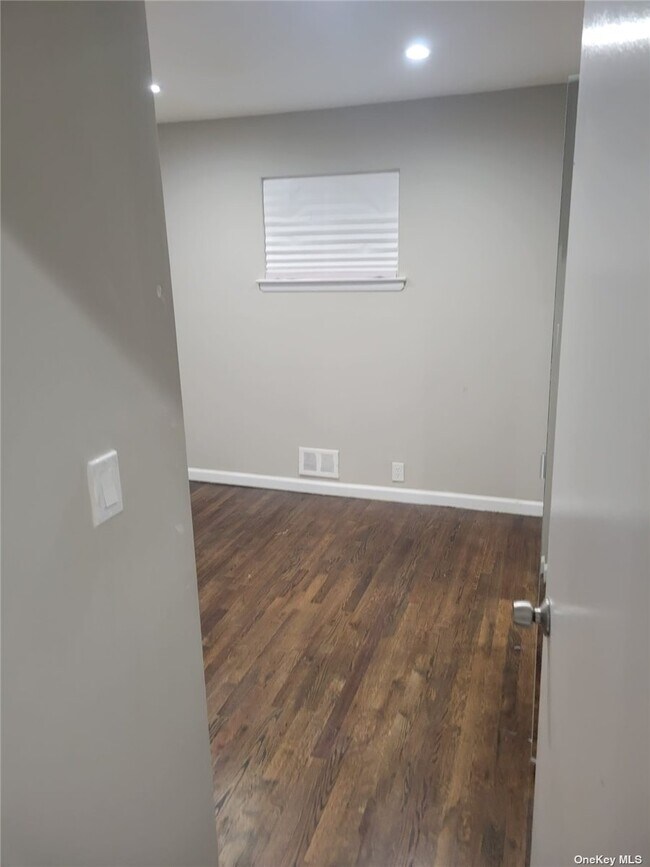 65 Helen Ave, Plainview, NY 11803 House Rental in Plainview, NY