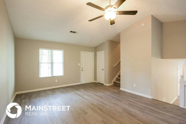 Foto del edificio - 733 Emerald Forest Cir SW