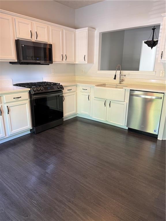 Foto del edificio - 332 Suwanee Ave NW