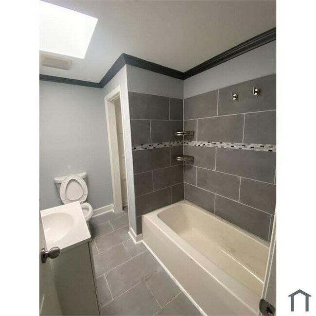 Foto del edificio - 2241 Cedley St