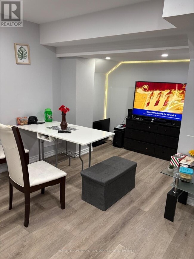 Photo du bâtiment - 31 Daden Oaks Dr