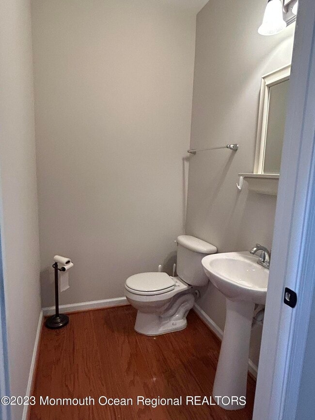 Building Photo - 31 Oak Leaf Ln